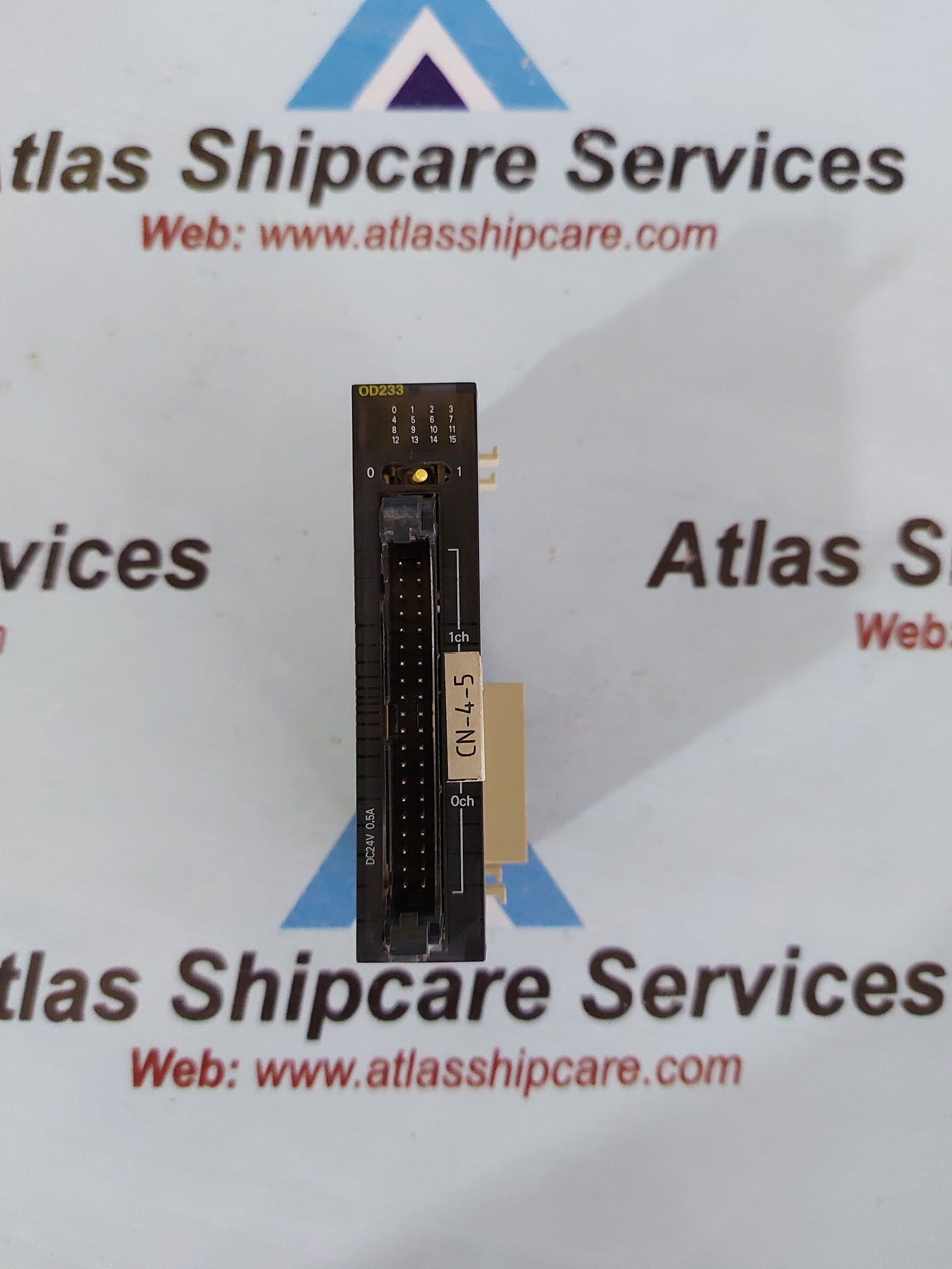 OMRON CJ1W-OD233 OUTPUT UNIT